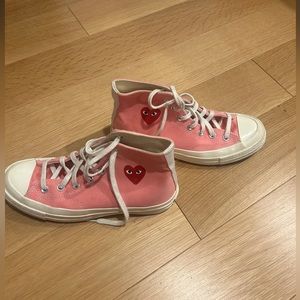 CDG WOMENS CONVERSE SIZE 8‼️‼️